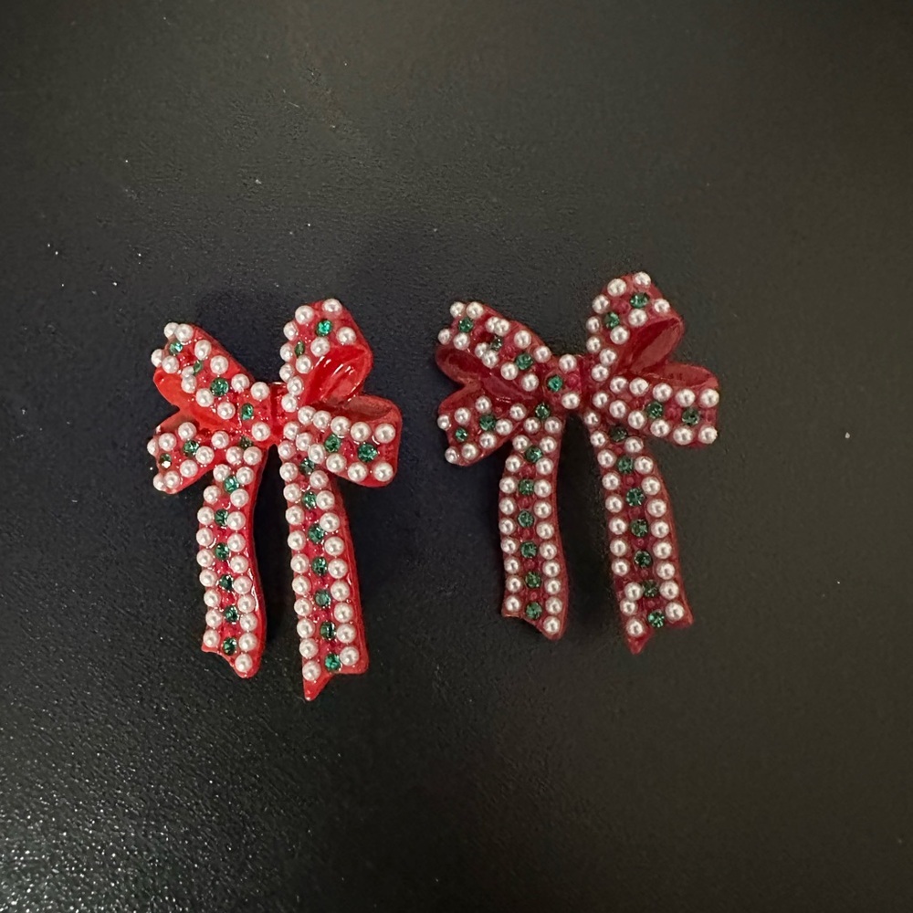 Forever 21 Christmas earrings
Red Bow Earrings with Rhinestones